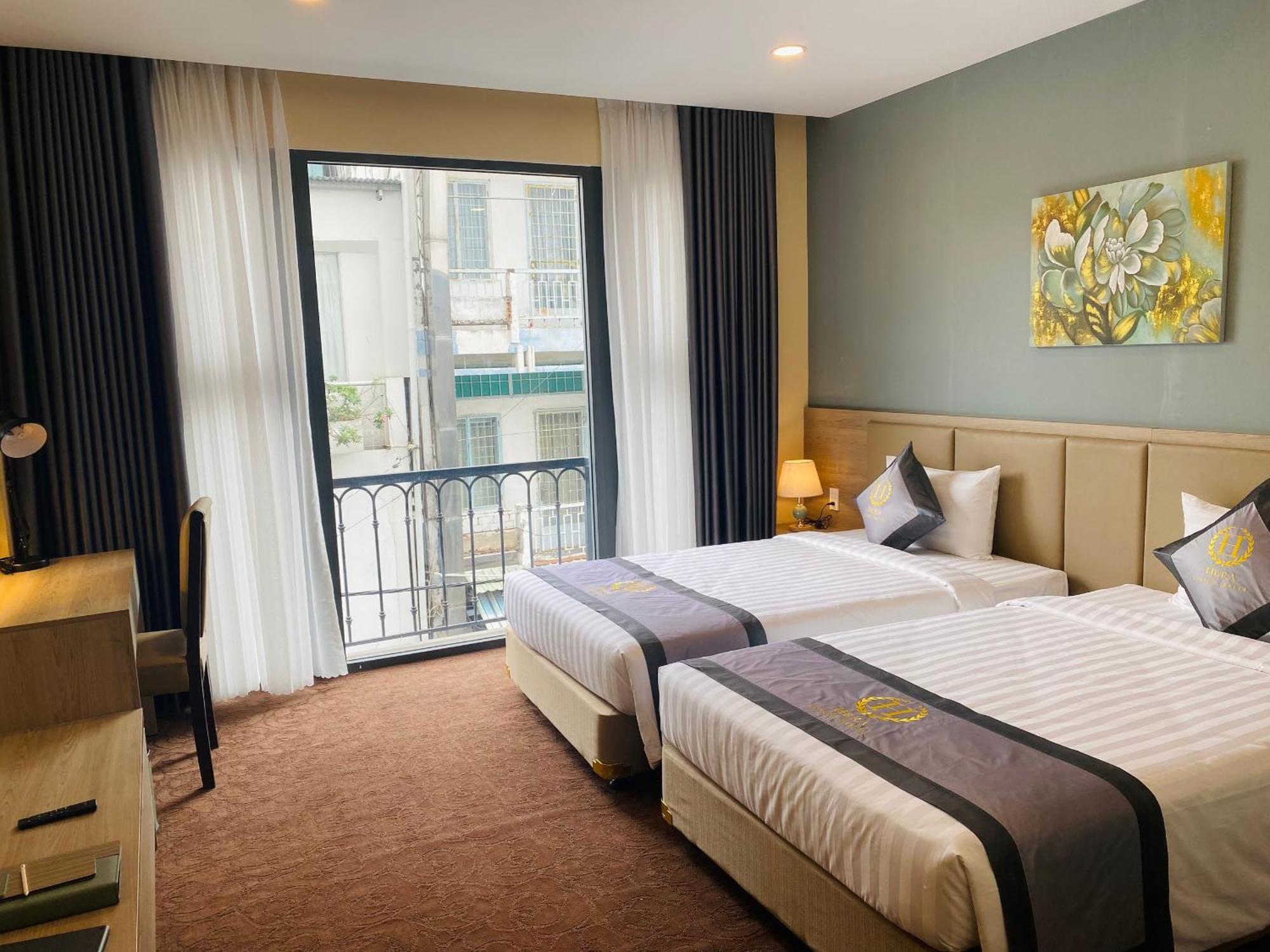 Hera Luxury Hotel Ho Chi Minh City Exterior photo